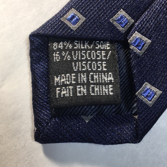 Joseph Abboud - Navy with small light blue square with silver outline. - Picture 4 of 12